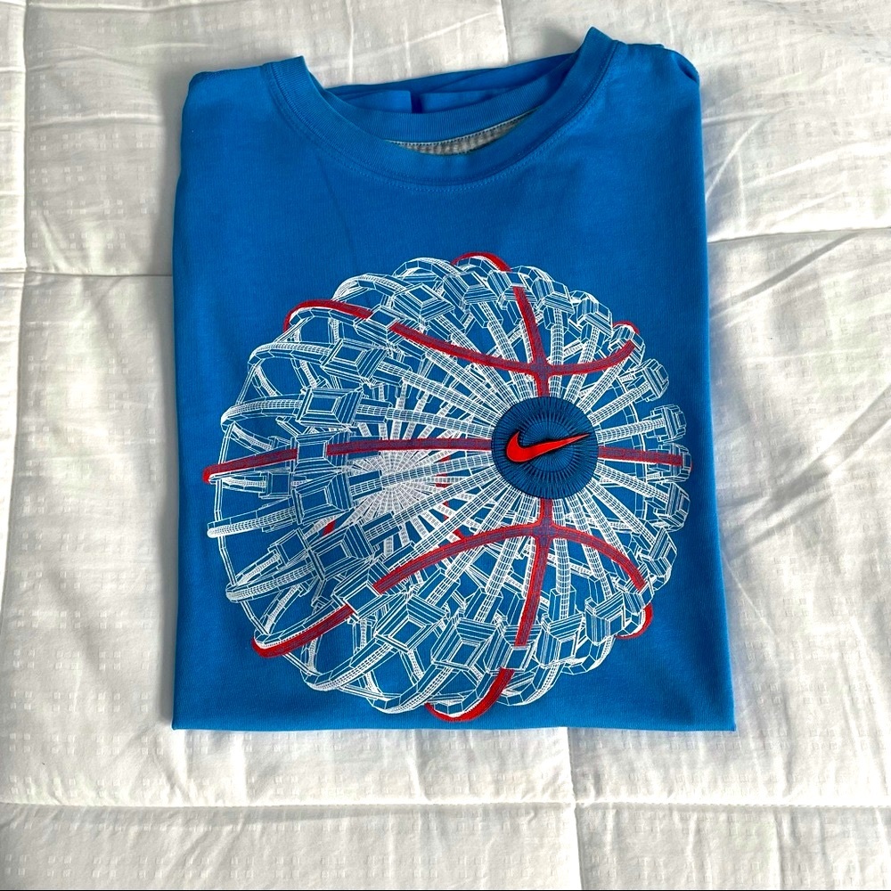 Nike Dri-Fit Short Sleeve Tee Size L